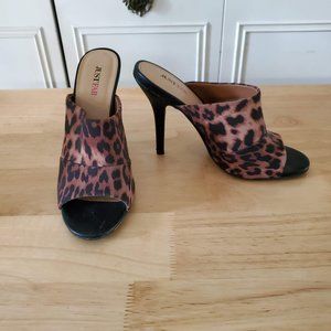 Cheetah Heels